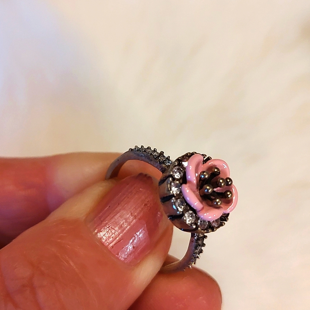 Chloe & Isabel Rose Ring Femme Des Fleur's Ring Barbie Core Gold -Plated SZ:9 - Picture 5 of 10
